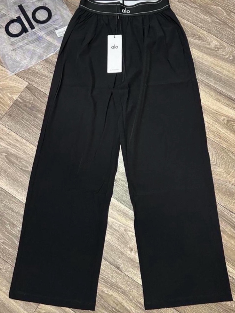 New alo yoga pants trousers Sm black flare